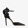 Marja 100 zwarte zachte Spazzolato-pumps met kort tinsel-corsage