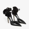 Marja 100 zwarte zachte Spazzolato-pumps met kort tinsel-corsage