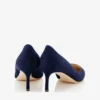 Romy 60 marineblauwe suède pumps met spitse neus Romy 60 marineblauwe suède pumps met spitse neus