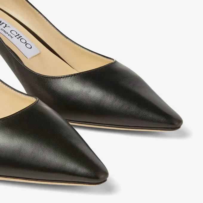 Romy 60 zwarte pumps van geitenleer met spitse neus Romy 60 zwarte pumps van geitenleer met spitse neus