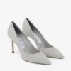 Romy 85 Dove suède pumps in dezelfde kleur Romy 85 Dove suède pumps in dezelfde kleur