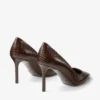 Romy 85 Pumps van chocoladebruin leer met krokodillenreliëf Romy 85 Pumps van chocoladebruin leer met krokodillenreliëf