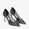 Romy 85 Zwarte Jimmy Choo-pumps met kant Romy 85 Zwarte Jimmy Choo-pumps met kant