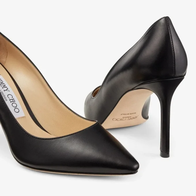 Romy 85 Zwarte Pumps met Spitse Neus van Geitenleer Romy 85 Zwarte Pumps met Spitse Neus van Geitenleer