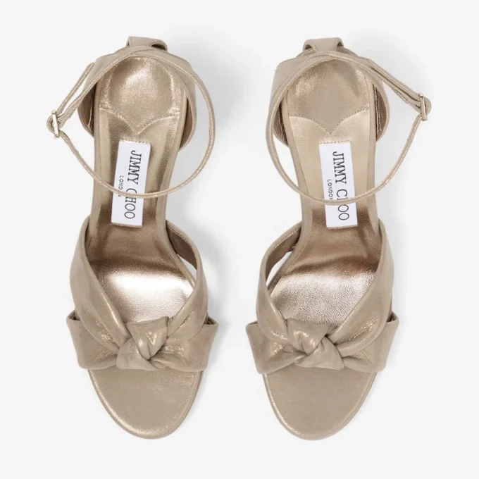 Rosie 100 goudglanzende suède plateausandalen Rosie 100 goudglanzende suède plateausandalen