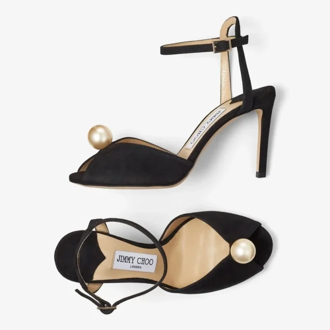 Sacora 85 zwarte suède sandalen met parelversiering