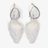 Saeda 100 ivoorkleurige mesh pumps met bloembladborduursel