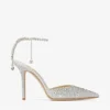 Saeda 100 ivoorkleurige satijnen pumps met kristallen versiering Saeda 100 ivoorkleurige satijnen pumps met kristallen versiering