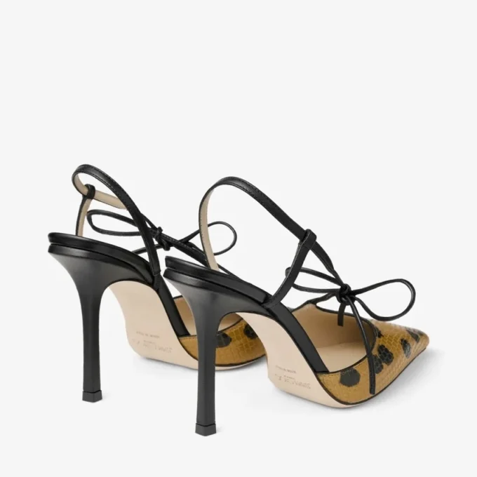 Sandaal met strik en elaphe-print met knoopdetail