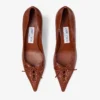 Scarlett 50 cognackleurige pumps van leer met elaphe-print