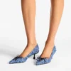 Scarlett 50 pumps van denim met kruispatroon