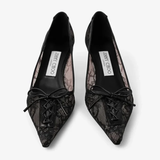 Scarlett 50 Zwarte Jimmy Choo-pumps met veters Scarlett 50 Zwarte Jimmy Choo-pumps met veters