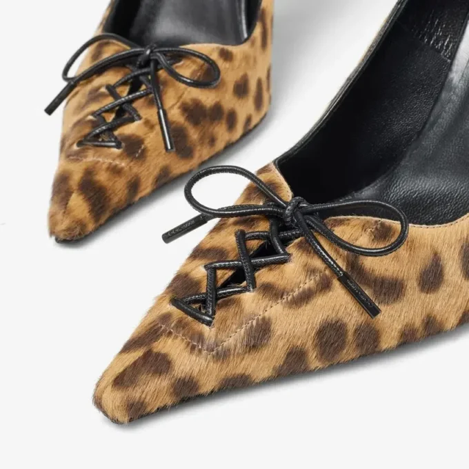 Scarlett 95 Natuurlijke Pony Pumps met Luipaardprint