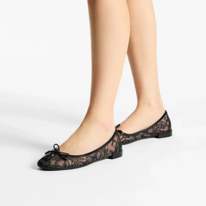 Scarlett Ballerina Zwart Jimmy Choo Ballerina’s met veters Scarlett Ballerina Zwart Jimmy Choo Ballerina’s met veters