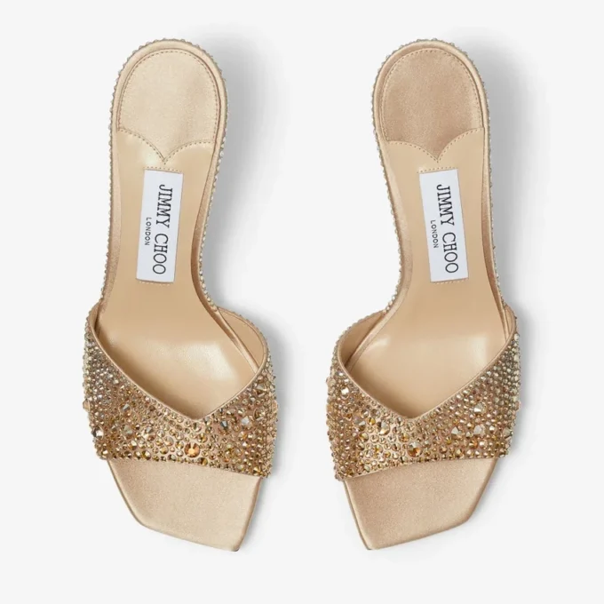 Skye 70 gouden satijnen sandalen met kristallen
