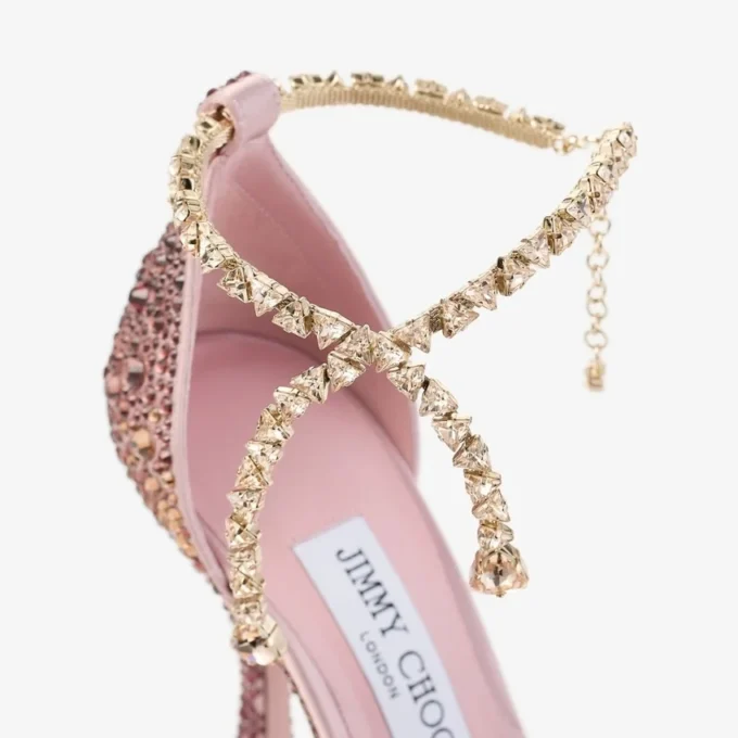 Stevie 100 zijdezachte blush satijnen pumps met kristallen Stevie 100 zijdezachte blush satijnen pumps met kristallen
