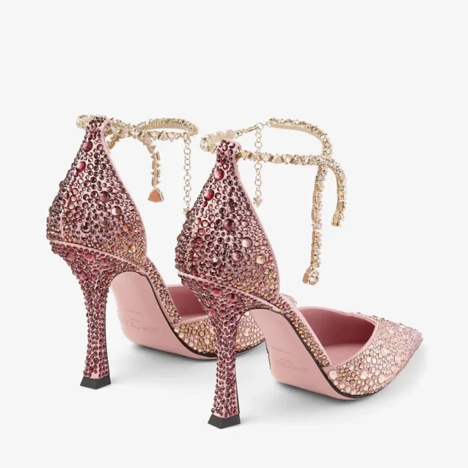 Stevie 100 zijdezachte blush satijnen pumps met kristallen Stevie 100 zijdezachte blush satijnen pumps met kristallen