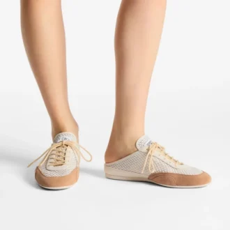 Sunny Mule F Lage sneakers van een mix van latte- en toffee-kleurig leer en Diamond-vormig mesh