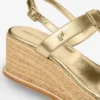 Theia Wedge 60 Goudkleurige metallic leren sleehak sandalen Theia Wedge 60 Goudkleurige metallic leren sleehak sandalen