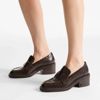 Tylor 60 Chocoladebruine Loafers van leer met krokodillenreliëf