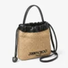 Zakje met trekkoord en handvat Natuurlijk en zwart zacht raffia zakje met trekkoord en leren afwerking Zakje met trekkoord en handvat Natuurlijk en zwart zacht raffia zakje met trekkoord en leren afwerking