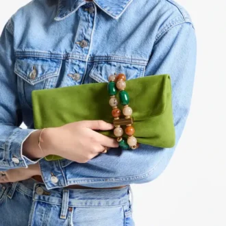 Zandra Clover suède clutch met kralenarmband Zandra Clover suède clutch met kralenarmband